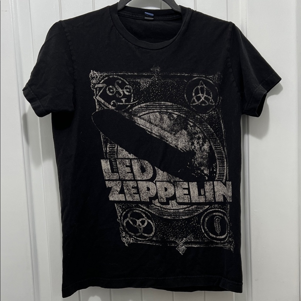 Led Zeppelin Black T-Shirt Size Small